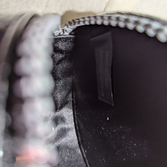 Victoria's Secret Fashion Show London 2014 Black w Silver Angel Coin Pouch GUC - Picture 2 of 7